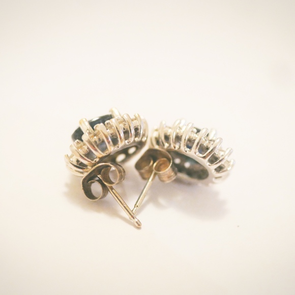 Sapphire Stud Earrings - Picture 4 of 6